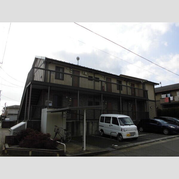 ラテル・コート並木　E 駐車場