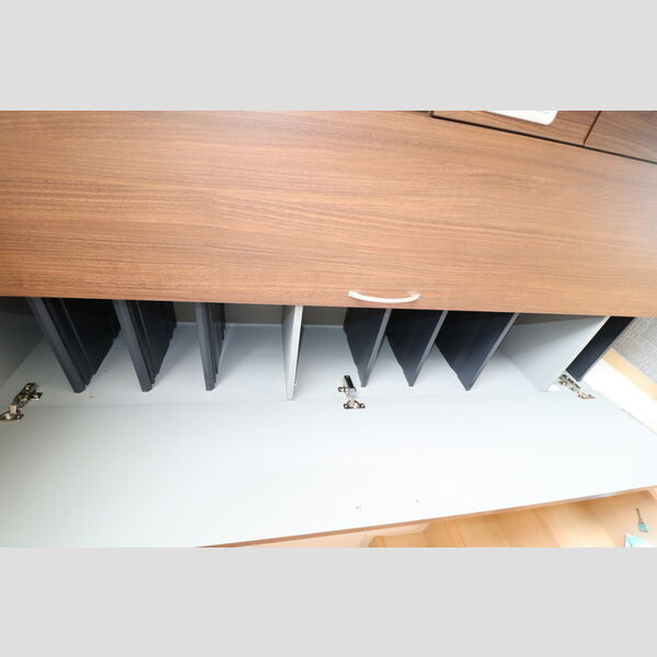 ハウス三生 シューズボックス