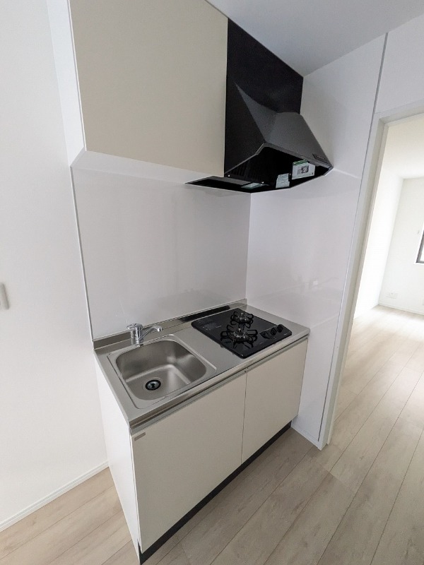 アリスワン南三咲(E-222)1階 キッチン