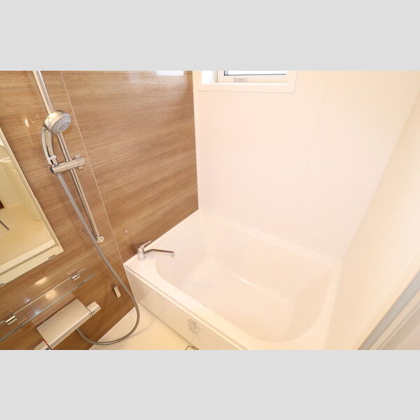 ハウス三生 浴室