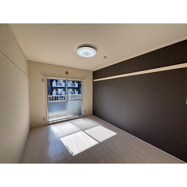 行田ハイツ2号棟 リビング