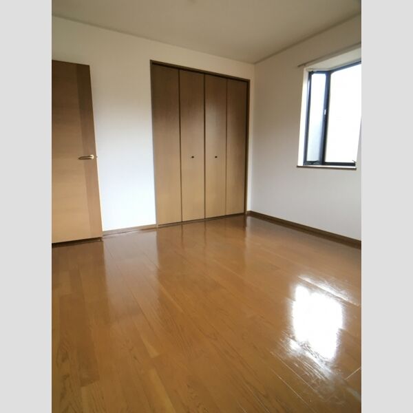 グレイスプラザ　Ⅱ 洋室7帖