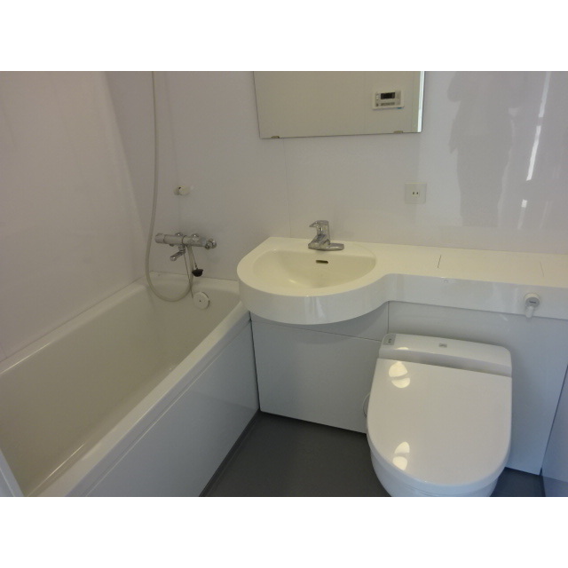 アレンタール西新宿2階 トイレバス洗面