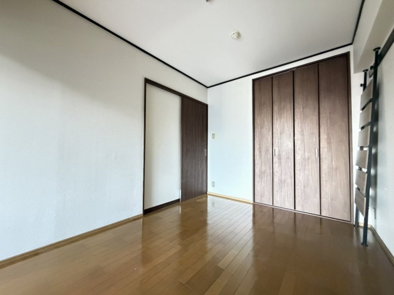 ラミーユ浦和ハイライズ　ファーストキャッスル　５１６号室 寝室