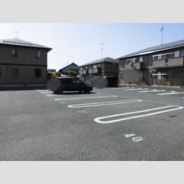 カームヒルズ　D 駐車場