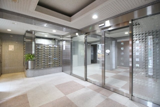 スカイコート神楽坂第２10階 エントランス