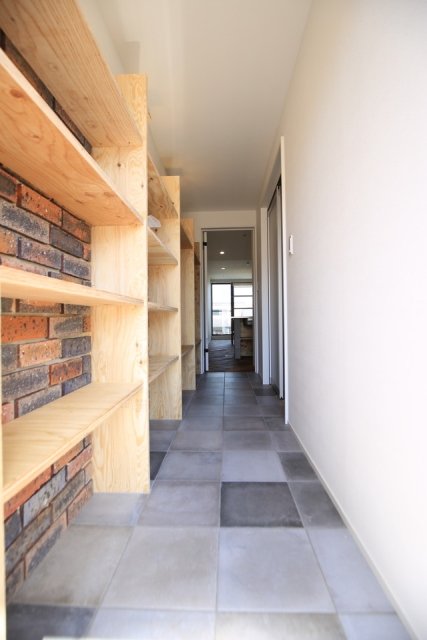 TRIBECA（トライベッカ） 玄関