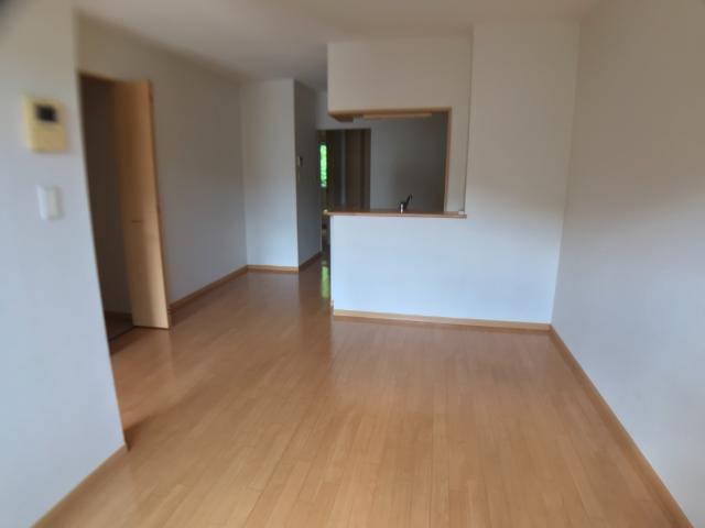 ヴァンベールＫ102号室 リビング