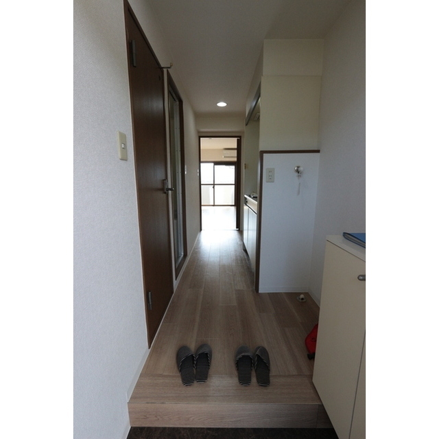 サニープラザ405号室 玄関