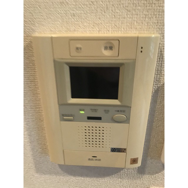 グランデュール千鳥0704号室 モニターホン
