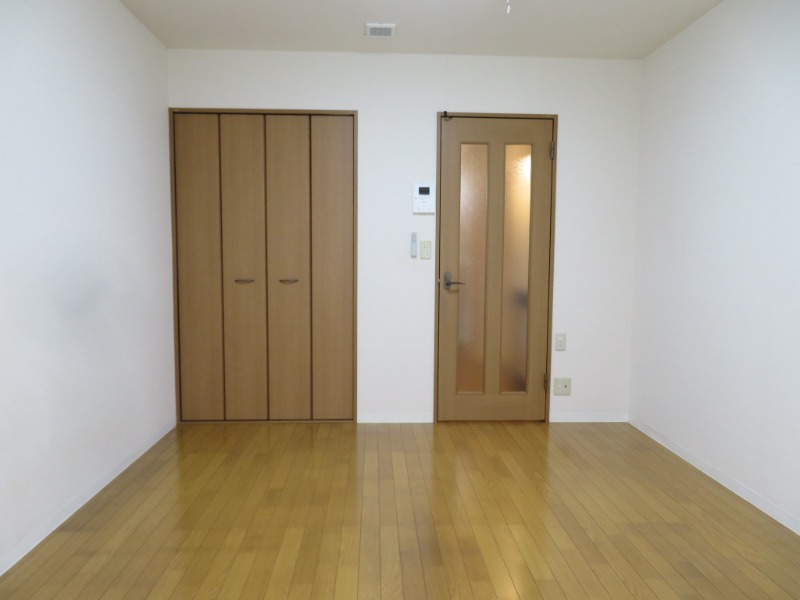 セレステ真間2階 ※別部屋参考写真