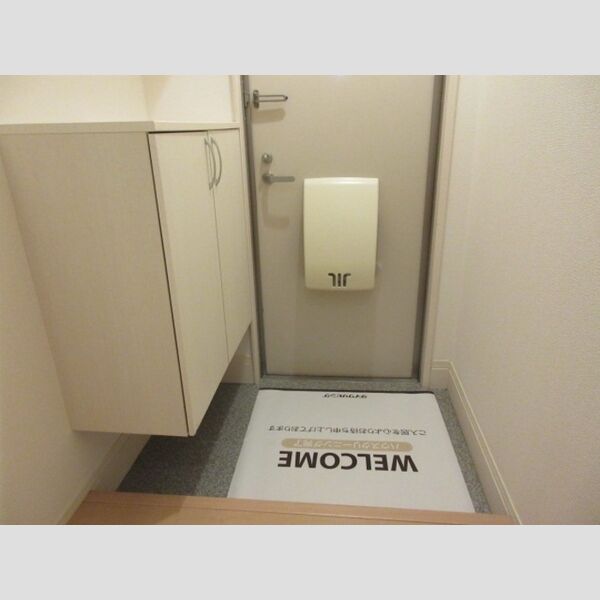 エスポワール鵠沼 玄関