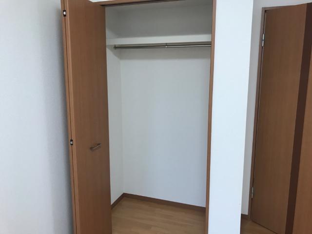 ネオハイム クローゼット