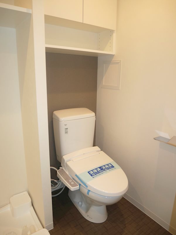 グランドコンシェルジュ大森本町Ⅰアジールコート6階 ※カラータイプ異なります。