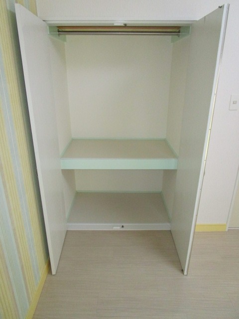 コーポ加藤1階 収納