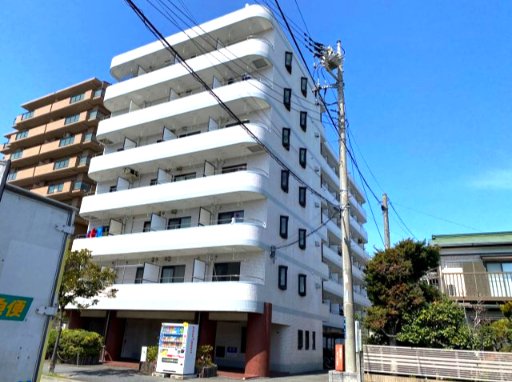 グランピア湘南102号室 外観