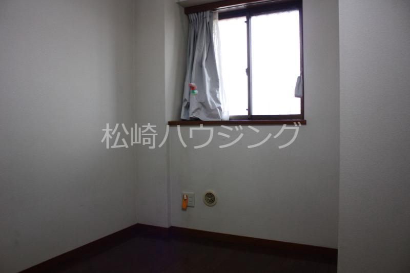 コスモ新井薬師駅前 内観