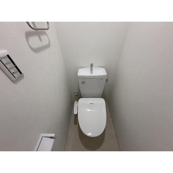 Axisel　Seishin104号室 トイレ