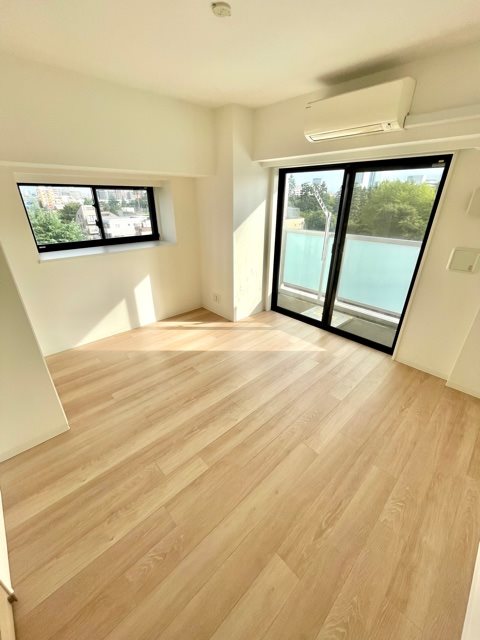 レジディア三宿 寝室