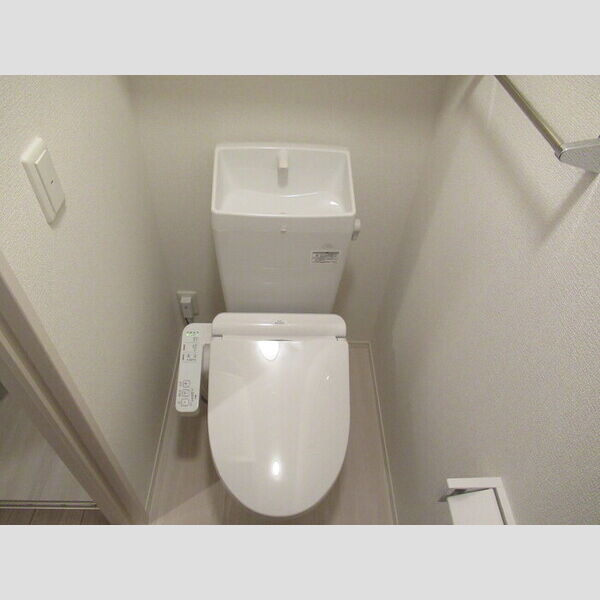 D-room公津の杜B トイレ