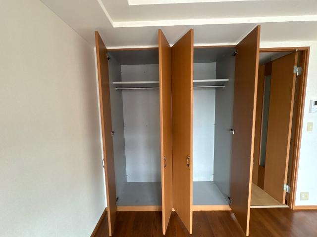 グランモンターニャ 収納