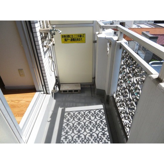 エレガンス綾瀬５0502号室 バルコニー