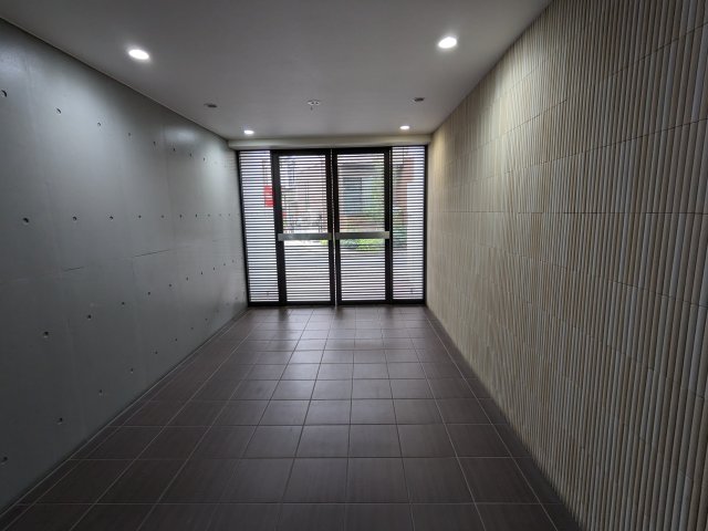 プレミアムキューブ大崎212号室 エントランス