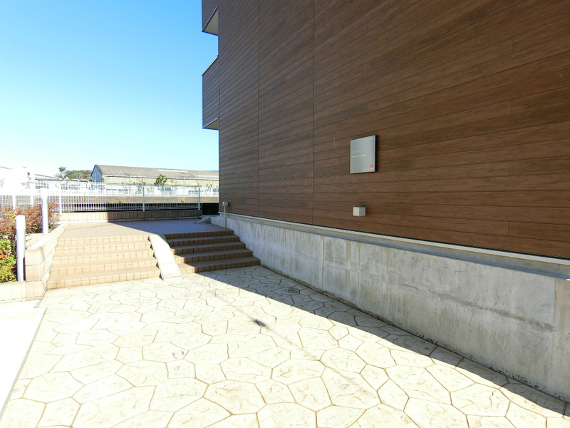 リブリ・ピーチテラス湘南2階 エントランス