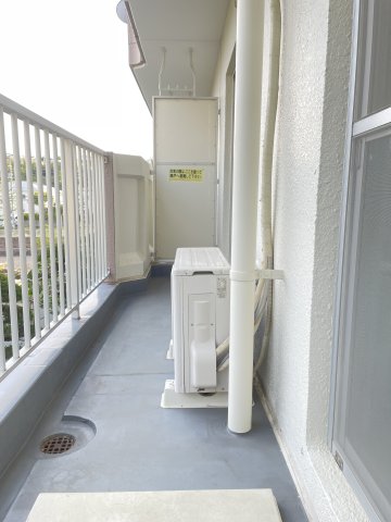 セ・ラ・ブール湘南0102号室 バルコニー