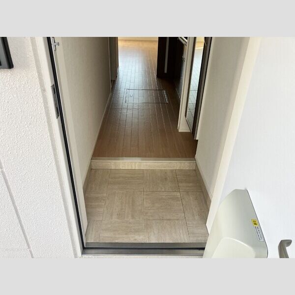 ファインパレスSuwaⅢ 玄関