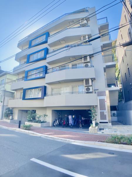 ウヴラージュ広尾5階 外観