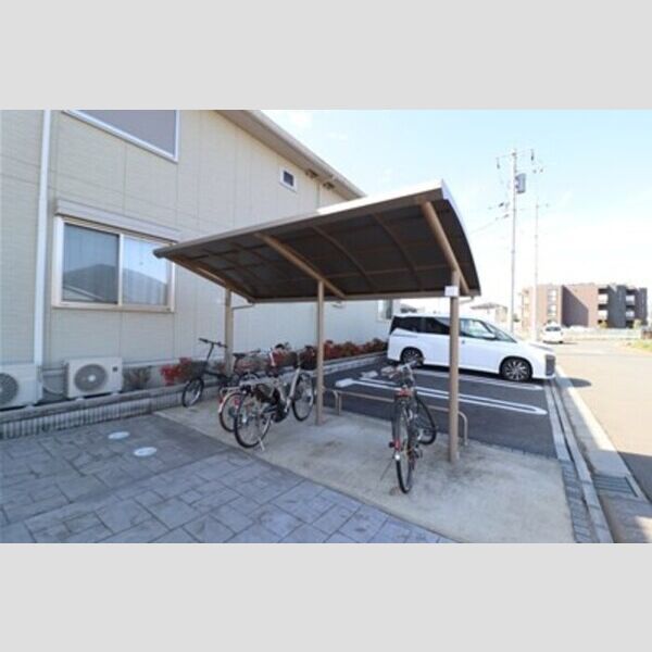 インペリアルおおたかの森 駐輪場