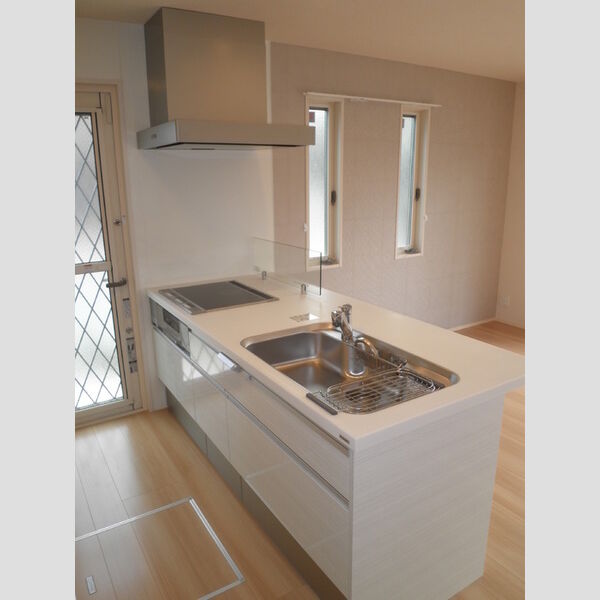 まほろば日進　SouthCourtA号室 対面キッチン