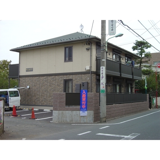マロンヒルズ1階 外観