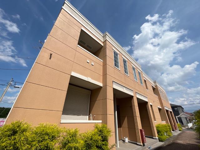 ディスティーノ 外観写真（昼）