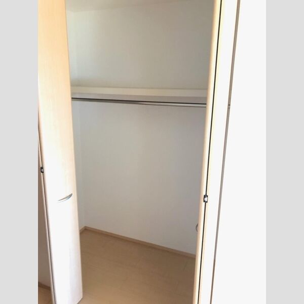 Dolly Varden　Ⅱ クローゼット