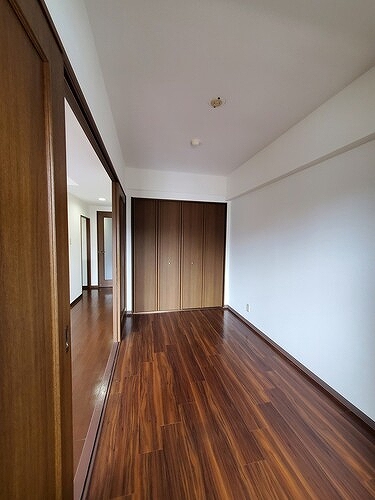 菊名レジデンシアプラザ2階 洋室約5.2畳　※2024年6月撮影