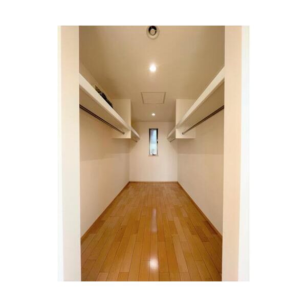 さいたま市緑区大門戸建 リビング