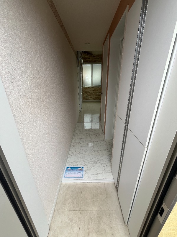 ユナイト横浜ミラネーゼの瞳 玄関