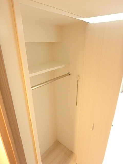 ガーラ新横浜グランドステージ3階 専用の収納スペースです