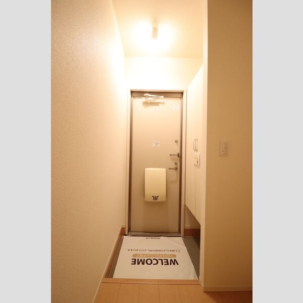 クリスパール 玄関