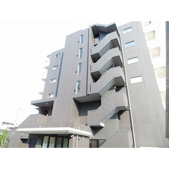 ロイヤルブルーム 外観