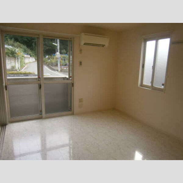 レセンテシード 101号室 洋室(7帖)