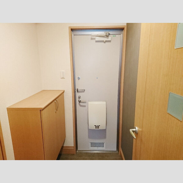 Leap103号室 玄関