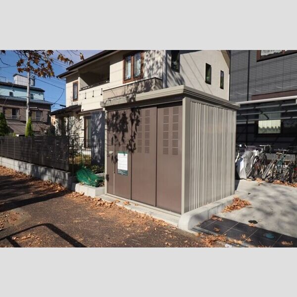 RoYal ゴミ置き場