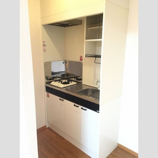 レ・ポワソン コンパクトキッチン