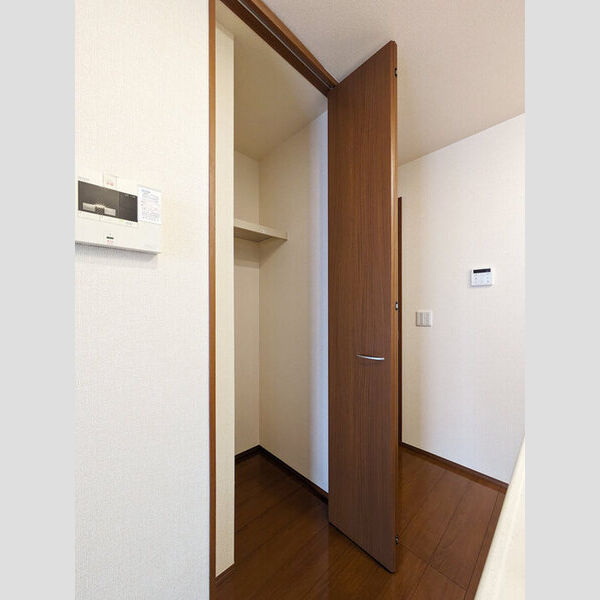 GRAND CHARIOT 物入れ