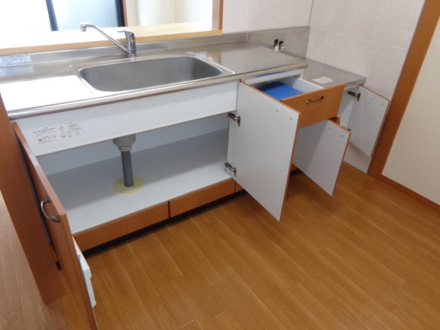 スカイヒルズ00403号室 キッチン