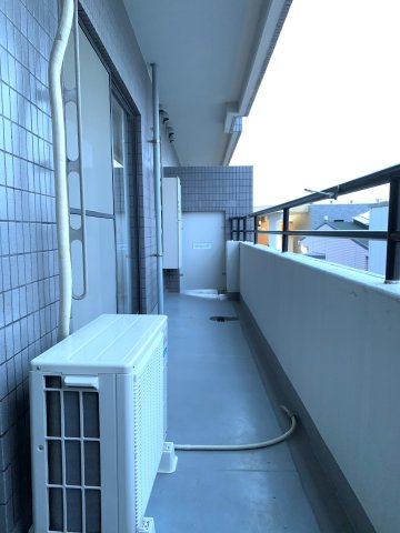 ヴィラージュ本鵠沼0402号室 バルコニー