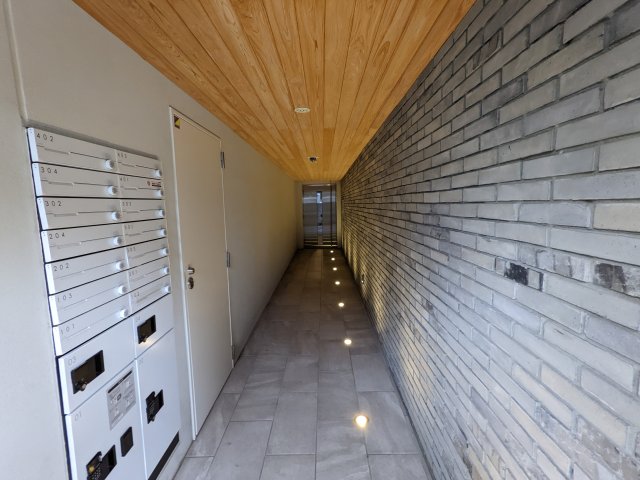 プラティーク大森山王401号室 エントランス